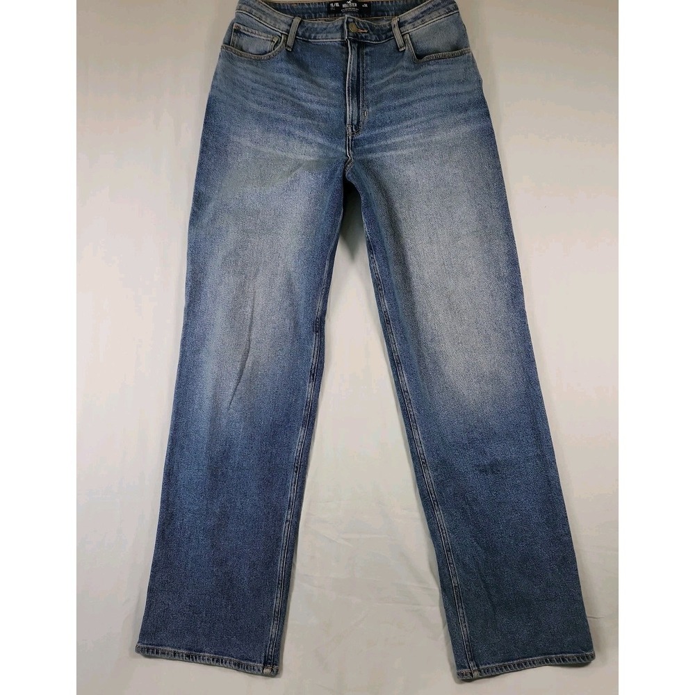Hollister Ultra High Rise Dad Size 32 Jeans Med Wash Denim Women
